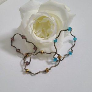 Bracelet Distressed Silver Tone Stretch with Crystal